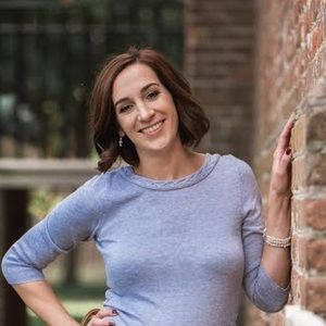 Meet your Posher, Caitlin